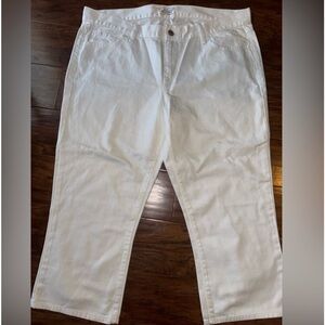 NWOT Old Navy “The Flirt” Capri